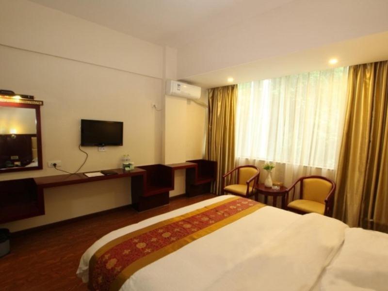 Greentree Inn Guangxi Guilin Lingui Jinshan Square Jinshui Road Express Hotel Екстериор снимка